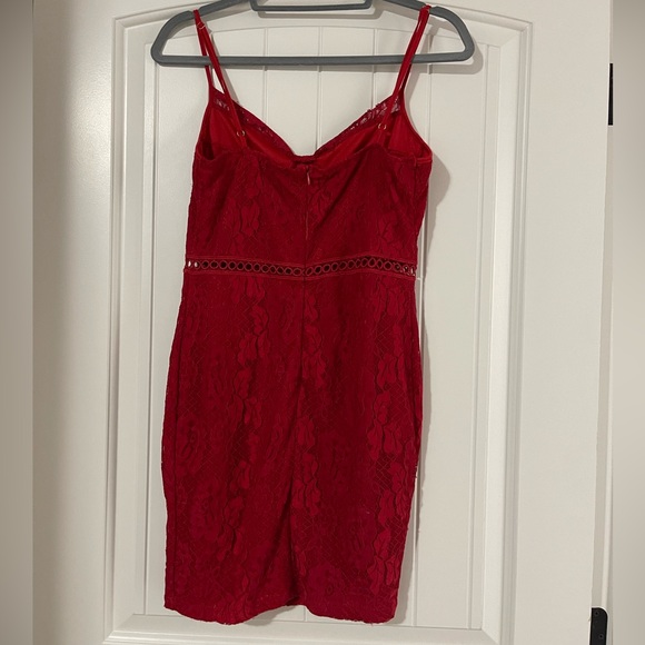 Pretty Little Thing Sexy Red Dress - Picture 4 of 5